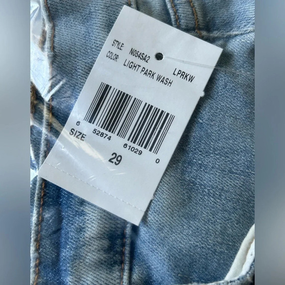 Nwt edyson Delon High Rise denim Short light park wash 26 27 28 29 30 31 cutoffs - Picture 8 of 8